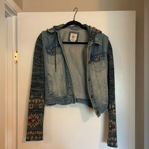 Billabong Blue Denim Jacket with Patterned Sleeves and Detachable Hood